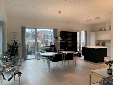 - - Rooms - -<br /><br />Main Floor:<br /><br />Kitchen + living room: dining ta Copenhagen, Denmark Frederiksberg - Carlsberg City - 2 Bedrooms (1440-1) Entire serviced apartment vacation rental 42358426