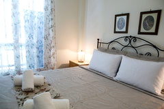 The apartment is located 400 meters from the metro station Larisis (1 minute wal Pireas, Greece Best House, Larisis Metro, Athens Entire rental unit vacation rental 35659415