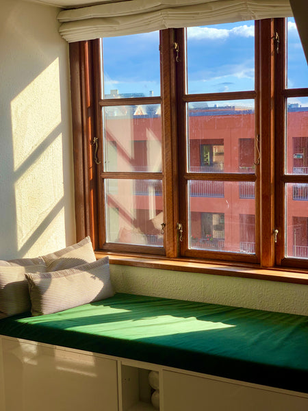 A charming two-bedroom flat with an attic, balcony and a nice court yard with bb England, United Kingdom Charming 2-bedroom Condo with attic in Copenhagen Entire condo vacation rental 707022837952647099