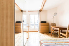 Welcome to my central, very quiet and well-equipped flat with kitchen, bathroom  Paris, France central quiet cosy & comfortable flat on courtyard Entire rental unit vacation rental 20027702
