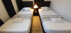 Twin room in the heart of Brussels - EU District Area<br /><br /><b>The space</b Brussels, Belgium Twin room near European Parliament Private room in guesthouse vacation rental 49547146
