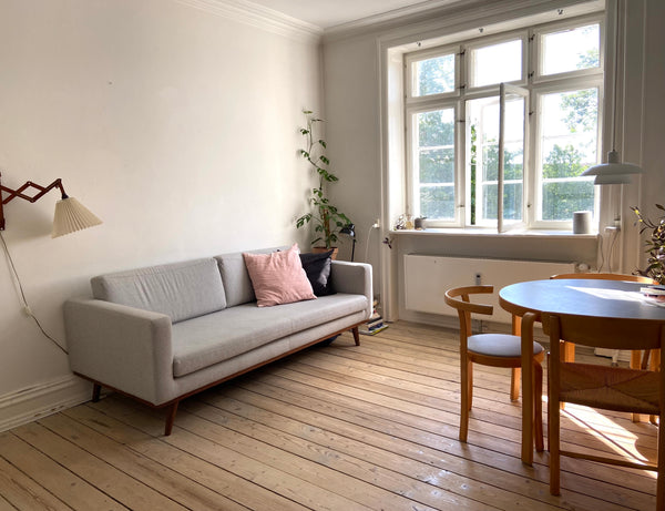Bright and very quiet apartment, no traffic or loud bars. Furnished with quality Copenhagen, Denmark Bright and quiet apartment in Christianshavn. Entire rental unit vacation rental 549818351265057017