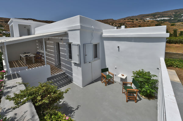 Enjoy your holidays in an excellent seaside home in Kardianni Bay (also known as Greece Seaside home in Kardiani/Giannaki bay|Agnes's Home Cycladic home vacation rental 48542800