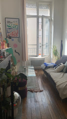 Ce logement unique est proche de tous les sites et commodités, ce qui facilite l Lyon, France Lyon : Joli appartement lumineux Entire rental unit vacation rental 712043898797687135