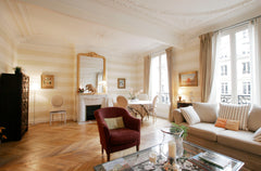 Fancy 2 bedroom apartment located in the famous district Saint Germain des Pres, Paris, France Charming 2 bedroom apartment Saint Germain Entire rental unit vacation rental 16390535