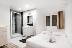 Strategically located in the heart of Paris, this fully-equipped apartment is th  GuestReady - Newly refurbished Central Apt Entire rental unit vacation rental 30035513