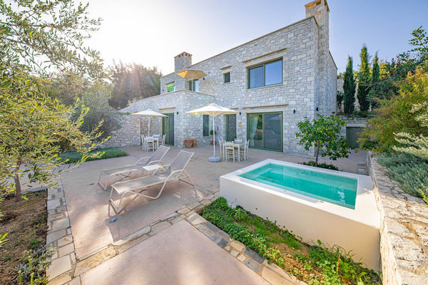 The agrotourism complex of Dalabelos Estate welcomes you in its premises.<br />< Rethimnon, Greece Dalabelos Estate Suite 2 BR Jetted Tub (Maria) Room in bed and breakfast vacation rental 23157254