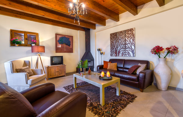 Built on two levels on an area of 70m2, Erontas can accommodate 2 to 4 people on Chania, Greece Apirathes- Erontas Country House Entire cottage vacation rental 11320292