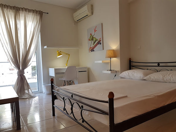 House description: A large renovated (7/2017) apartment of 80 sq.m., sunny, airy Athens, Greece Zephyr Apartment- Athens Center, 3 BD, 1,5 BATH Entire rental unit vacation rental 20221243