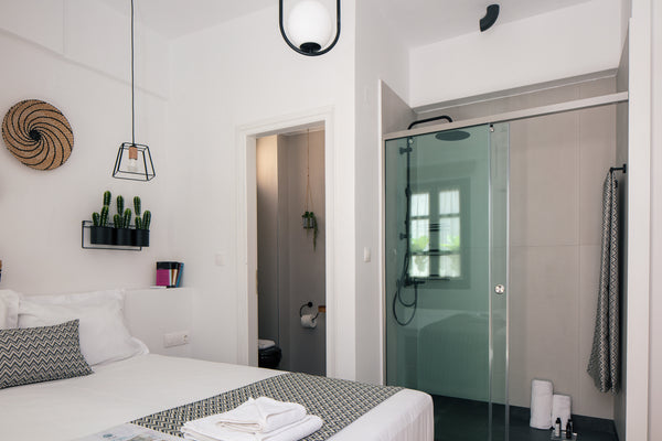 Pathos means passion in Greek.  The romantic suite has a double shower cabin wit Rethimnon, Greece Gateway Suites - Pathos Room in hotel vacation rental 663401811255572194