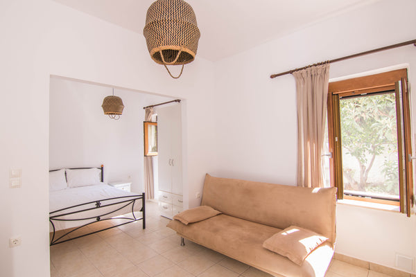 Guests can enjoy the privacy of the whole apartment which is clean and fully equ Greece Apartment 4 Entire home vacation rental 41719776