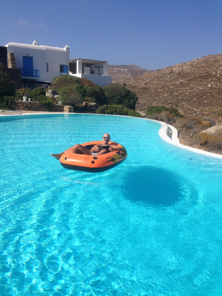 Agrari Village Studio is situated jusτ 5 minutes away from Agrari beach in a  a  Athens, Greece Agrari Village Studio Entire rental unit vacation rental 17647075