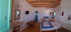 Castro Venetsano 3 and 4 are traditional cycladic houses 2,5 km. from the port a Greece CASTRO VENETSANO 3 and 4Traditional Cycladic house Cycladic home vacation rental 50693213