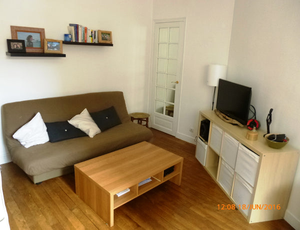 Mon logement est cosy, pratique. Situé dans un quartier sympathique et calme à 1  Charmant studio dans le 20ème Entire rental unit vacation rental 13631488