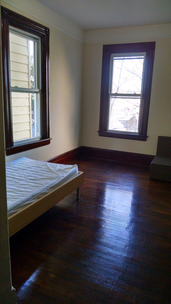 Partially furnished private single room with twin bed, mattress and chairs. 2 la  Home in Bronx · Studio · 1 bed · 1 shared bath Private room in home vacation rental 31568673