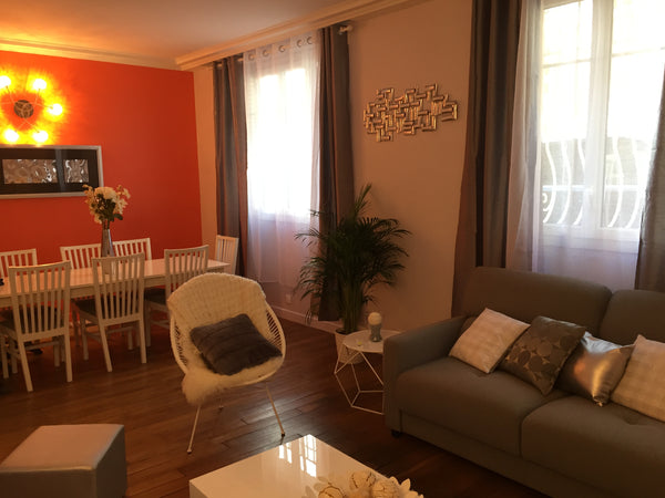 Appartement entièrement refait à neuf situé en plein cœur de Montmartre, sur la  Paris, France Plein coeur de Montmartre en bail mobilité Entire rental unit vacation rental 16583862