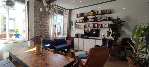 Venez découvrir Lyon et ses lumières avant de rentrer (à pied en 15min, à 5min e Lyon, France Appartement calme à proximité de l’hyper-centre Entire rental unit vacation rental 53552425