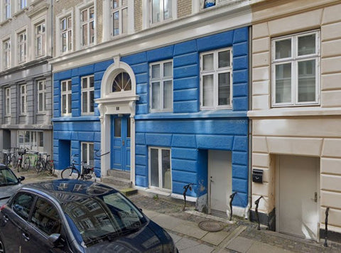 A cozy 2 bedroom apartment with 5 min WALK to the nearest public transport metro  Two bedroom apartment in the heart of Copenhagen. Entire condo vacation rental 52479223