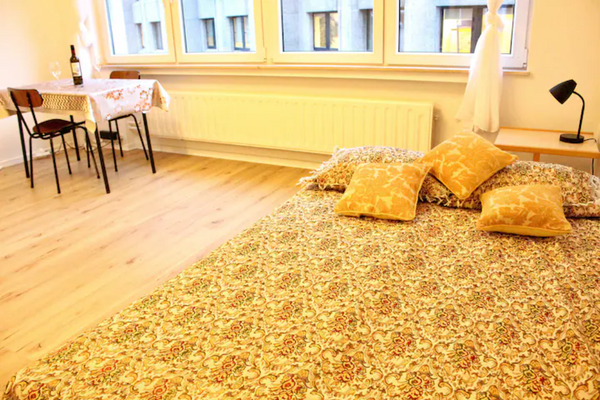 A bright room in Etterbeek with big windows- quite and ideal location. A stone a Brussels, Belgium Lovely 1 bedroom in EU quarters Private room in condo vacation rental 604124500269918526