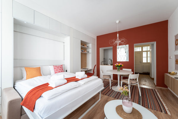 Our beautiful studio flat is located in a calm residential area, few steps from  Vienna, Austria Start your day in a beautiful studio flat Entire serviced apartment vacation rental 557016059415228884
