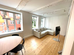 Perfect for a family vacation as well as a business trip.<br /><br />Located on  Copenhagen, Denmark Heart of CPH · Next to Queens Palace★ Entire serviced apartment vacation rental 51940171