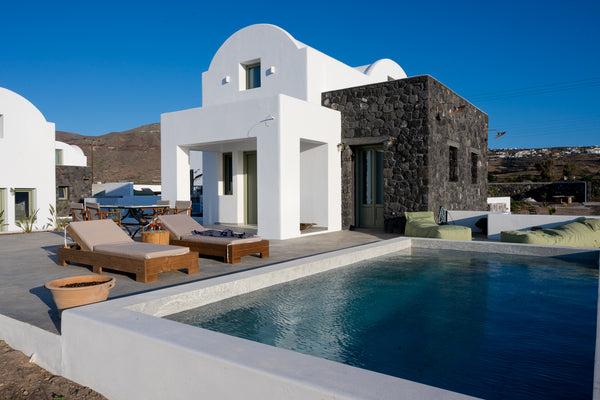 Oia Kissiri, a brand new (2021) complex of 5 independant villas, is a perfect ba Greece Oia Kissiri Gamma - private pool - 5 min to Oia Entire villa vacation rental 49073998