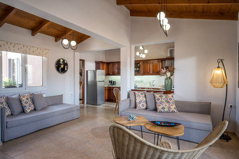 A warm, friendly, modern space of 60sqm on the 2nd floor, fully equipped and fur  Irene' s Apartment close to airport & City Center Entire rental unit vacation rental 45115799