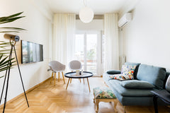 Spacious 2 bedroom apartment, fully equipped, top floor and balcony. Located in  Athens, Greece Athens City Center Apt Entire rental unit vacation rental 10325584