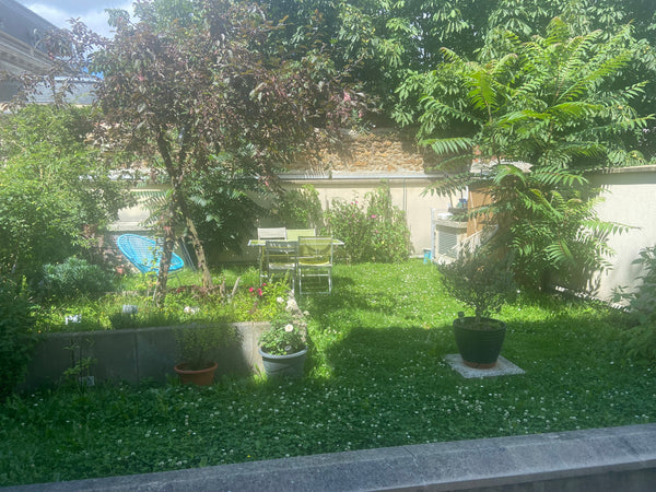 Superbes 3 pièces au pied du métro Mairie des Lilas, ligne 11 , je peux accueill Paris, France Superbe appartement et jardin Mairie des Lilas Entire rental unit vacation rental 16060612