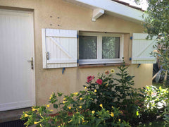 maison dans un quartier résidentiel calme , à 14 km du centre de bordeaux à 10mn Saint-Médard-en-Jalles, France Chambre d’hôte dans une maison avec jardin. Private room in home vacation rental 29386621