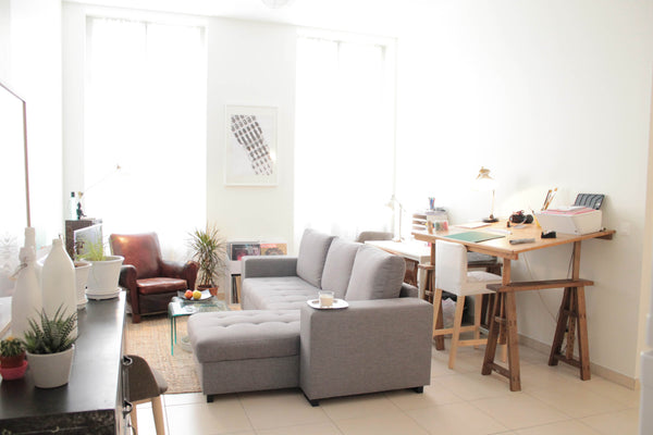 Venez profiter lors d'un séjour lyonnais du calme et de la chaleur de ce T2 très  Bel appartement rénové de 50m2 Entire rental unit vacation rental 9459456