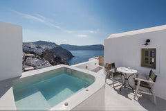 You and Me Suites Oia is  proudly located in the centre of the famous village of Greece You and Me King Suite Oia Entire serviced apartment vacation rental 50398949