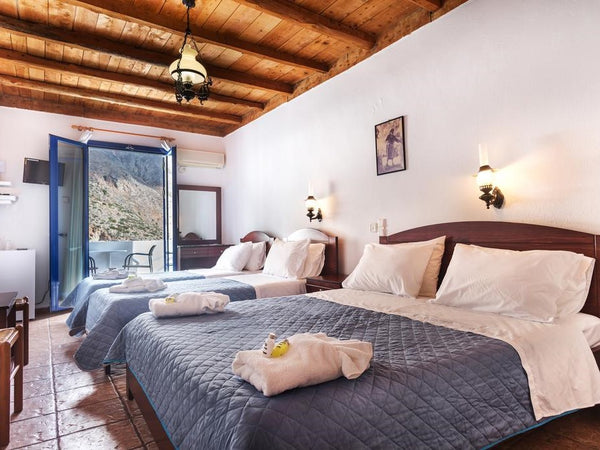 All rooms are sea view with balcony and offer air conditioning, 43