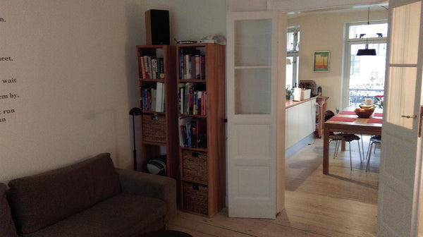 Lejligheden, som er på anden sal har tre værelser, køkkenalrum og badeværelse. S  Comfortable and charming 3 bedroom in Vesterbro Entire rental unit vacation rental 16996396