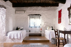 Experience the alternative! Live like a local!<br />I am delighted to host you i Ierapetra, Greece Aloni , Traditional home with a view Entire cottage vacation rental 44515441