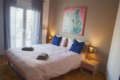 This bright apartment is just blocks from Koukaki, one of Athens' hippest, most  GB GTD33702 - Feel the Acropolis Apt Entire condo vacation rental 53160679