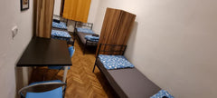 Von dieser zentral gelegenen Unterkunft aus seid ihr in Nullkommanichts an allen  Room for 3PAX next Westbahnhof, metro U3, city Private room in rental unit vacation rental 711570821586594425
