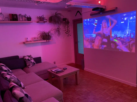 Appartement Cosy BoHo Antwerp ligt net buiten het centrum. Privé parking is moge Antwerp, Belgium Jacuzzi, cinema-projector, free parking, nice view Entire condo vacation rental 42341563