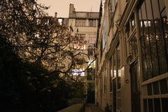 Hello,<br />I'm Fanny, a parisian decorator I remade this studio cozy and foncti Paris, France *Living in the skin of a decorator* Entire rental unit vacation rental 4509147
