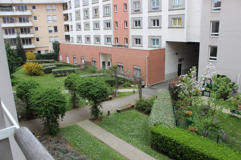 Beau et confort studio situé au 2eme étage avec ascenseur, dans une résidence ca Hanoi, Vietnam Confort Studio à Paris 14ème Entire condo vacation rental 12599999