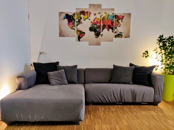 Diese Wohnung ist komplett ausgestattet, da ich selbst hier wohne bzw im Moment   Privates Zimmer in großer und zentraler Wohnung Private room in rental unit vacation rental 37444797