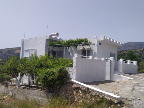 A roomy 2-bedroom summer home in southern Crete. Relax in an autonomous solar en  Evgoritis summer home Entire cottage vacation rental 594082441753595887