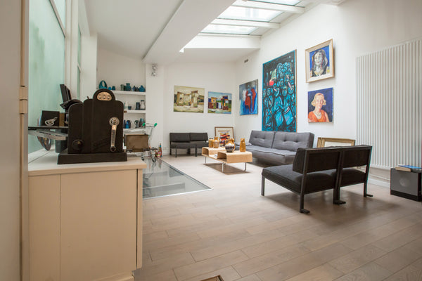 Atelier d'imprimerie transformé en habitation, au calme, sur cour et sans voisin Paris, France Ancien atelier dans le haut Marais Entire loft vacation rental 7176980