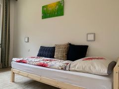 Mindestaufenthalt 3 Tage, Rabatt bei längerem Aufenthalt. Ca. 22m2 groß, Zimmer   Zimmer am Stadtrand von Wien Private room in rental unit vacation rental 640952154130424055
