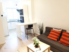 Fully renovated 2 bedroom apartment with brand new amenities at center of Brusse  2nd Brand new 2 Bedroom Apartment in Center/EU District. Entire rental unit vacation rental 51439448