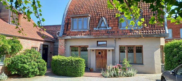 Lascars' Guesthouse is situated in Ghent, close to Municipal Museum of Contempor Ghent, Belgium Lascars' Guesthouse near city center Entire home vacation rental 14721207