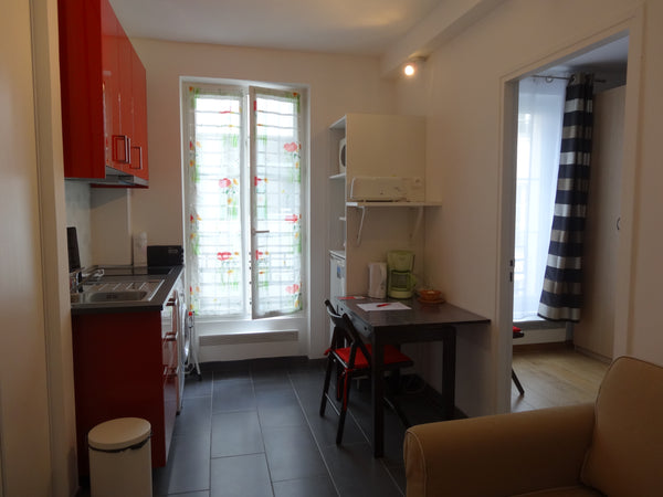 Dans notre petit 2 pièces de 25 m2 tout confort, vous serez au calme. Au pied de  2 pièces calme tout confort Entire rental unit vacation rental 18053223