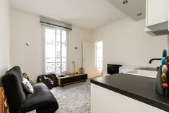 Lovely place to enjoy your stay in Paris. Charming 30 square meters (323 square  Paris, France Nice Paris Flat at Rue de Nice Entire rental unit vacation rental 468471