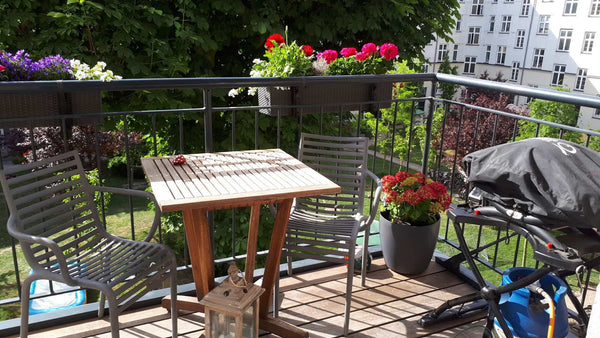 Modern, cool and very bright apartment with fantastic sunny balcony, located in  Frederiksberg, Denmark Luxurious  apartment with balcony Entire rental unit vacation rental 2323747
