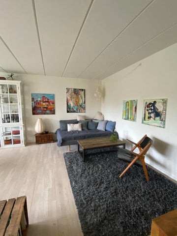 Amazing, bright apartment on the 3rd floor with elevator, centrally located 10 m  Centrally located in a quiet neighbourhood Entire condo vacation rental 683999682252457447